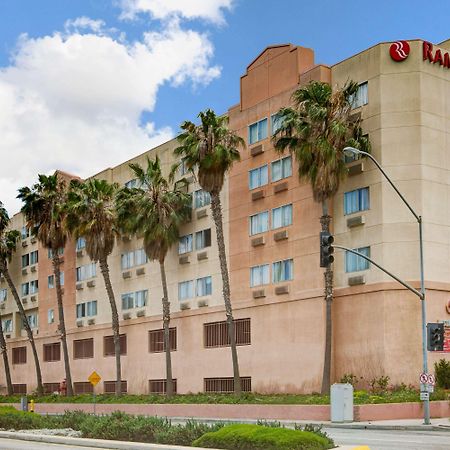 Ramada By Wyndham Hawthorne/Lax Hotel Eksteriør billede