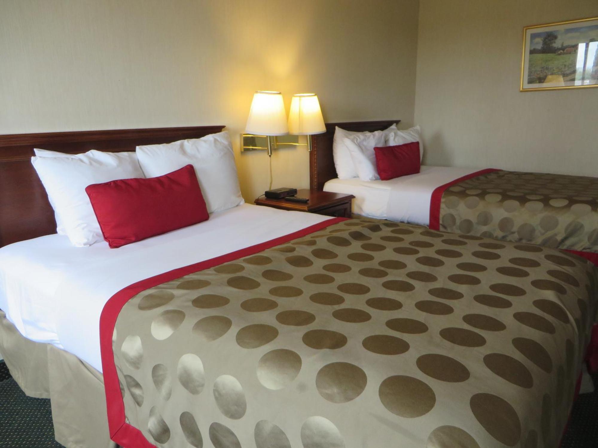 Ramada By Wyndham Hawthorne/Lax Hotel Værelse billede